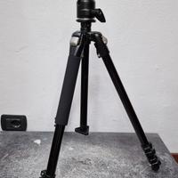 cavalletto treppiede Mantona