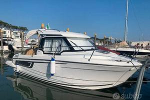 Jeanneau merry Fisher 605