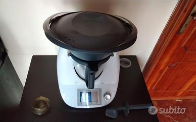 Bimby TM 5 con boccale e varoma