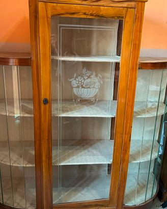 Elegante Vetrina antica in legno