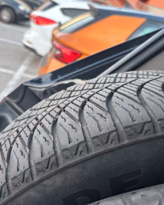 Treno gomme 4 stagioni - Goodride - 205/60 R16 96V
