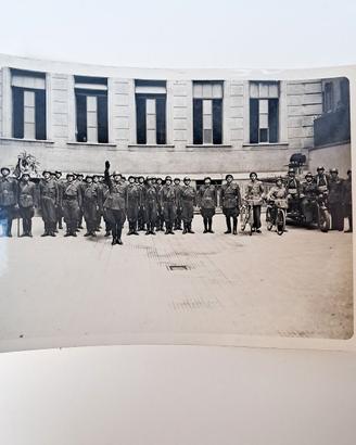 Lotto di 28 fotografie U.N.P.A. di Milano