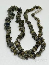 Collana Vintage pietre dure verde oliva