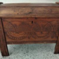 Madia abruzzese in noce vintage