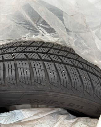 4 Gomme invernali 185/65R15 VW Polo