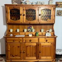 Credenza in pino di Svezia e piattaia