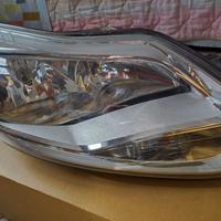 Faro anteriore destro ORIGINALE Ford Focus MK3