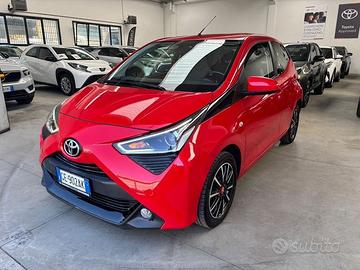 Toyota Aygo 1.0 VVT-i x-play