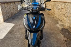 Piaggio Beverly 400
