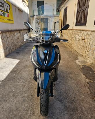 Piaggio Beverly 400