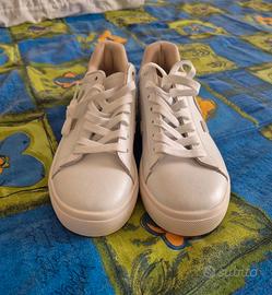 Scarpe ginnastica VEJA