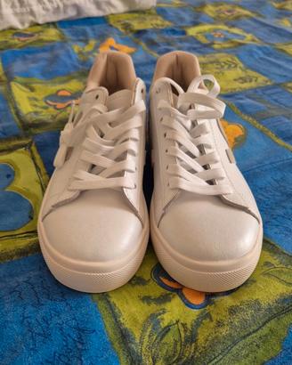 Scarpe ginnastica VEJA
