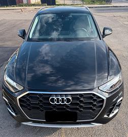 AUDI Q5 40 TDI 204 Cv Quattro S LINE MHEV