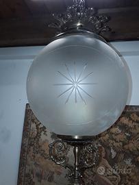 lampadario antico in ottone