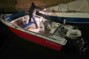 barca per gite familiari 