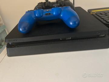 Playstation 4 slim