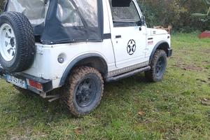 Suzuki Samurai 1986