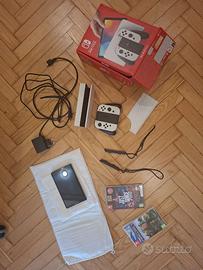 Nintendo Switch Bianca Oled