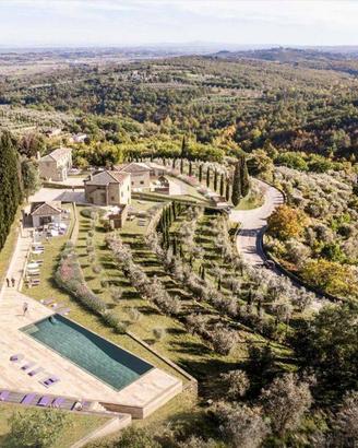 Rustico / Casale di 1600 m² con box auto a Monte S