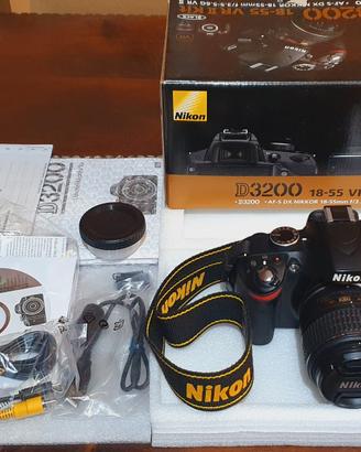 Fotocamera Reflex Nikon D3200+AF-S DX NIKKOR 18-55