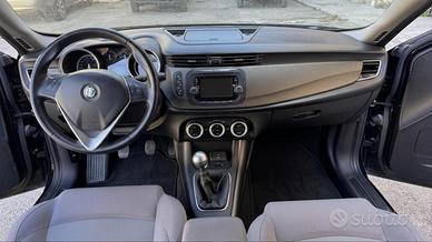 Alfa Romeo Giulietta 1.6 Diesel - pronta all’uso