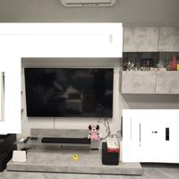 Parete attrezzata porta TV cemento usata