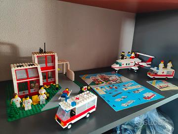 Tre set Lego city vintage ospedale 6380,6680,6356