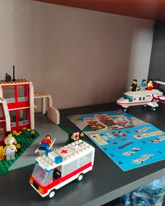 Tre set Lego city vintage ospedale 6380,6680,6356