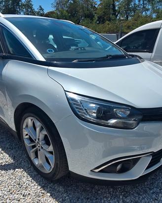 Renault Grand Scenic 7 POSTI