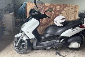 Yamaha x-max 2011