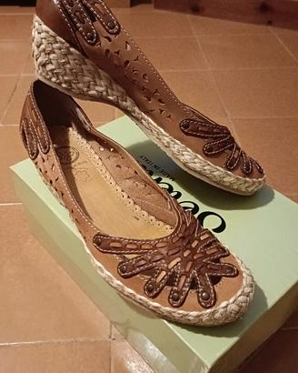 Bellissime Scarpe Samoa -Nuove