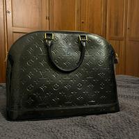 Borsa Louis Vuitton verde scuro con lucchetto