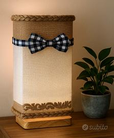 Lampade da tavolo in Legno con lavorazione a mano