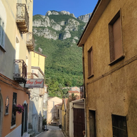Suggestiva abitazione all'ombra dei monti Alburni