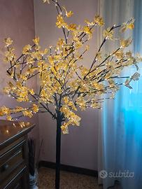 Albero luminoso decorativo a LED