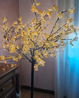 Albero luminoso decorativo a LED
