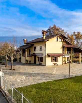 VILLA SINGOLA A NARZOLE