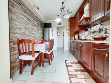 3 vani pari al nuovo con p.auto zona aereoporto