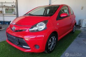 TOYOTA AYGO 1.0 BENZINA - PERFETTA PER NEOPATEN