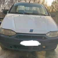 Fiat Strada 1.9 D Pick-up (Autocarro)