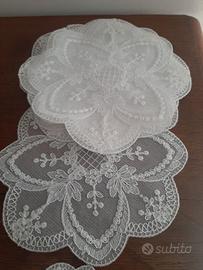 Servizio 16 centrini vintage pizzo e tulle ricamat