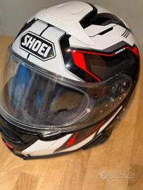 Casco Shoei Neotec 2 con interfono Sena integrato