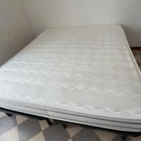 Letto matrimoniale