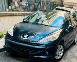 Peugeot 207 1.4 HDI