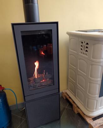 stufa caminetto a gas