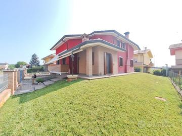 VILLA SINGOLA A CEREGNANO