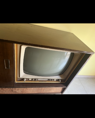 Mobile vintage porta TV più radio più giradischi