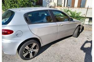 Alfa Romeo 147 JTD del 2005