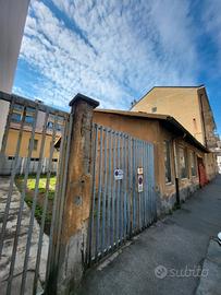 Pinerolo Centro TO edificio cielo terra