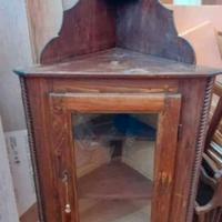 mobile angolare vintage vetrina